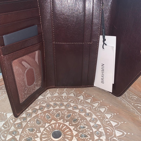 Brahmin Camille Ivory Elara and Ivory Elara wallet - Picture 10 of 14